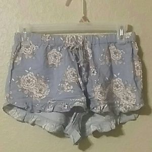 Forever 21 ruffled shorts